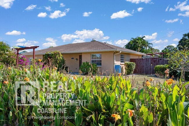 Photo - Welcome to Your Venice Oasis!