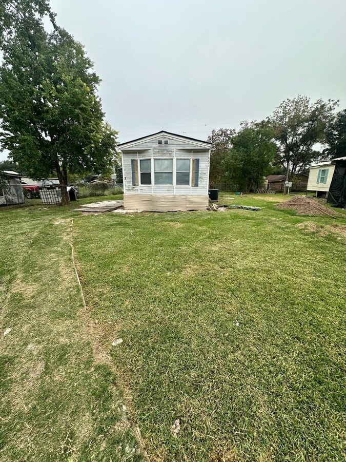 Photo - 8623 Bloombury Ln