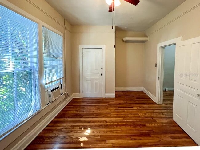 Photo - 318 NE 2nd Ave Unit 5