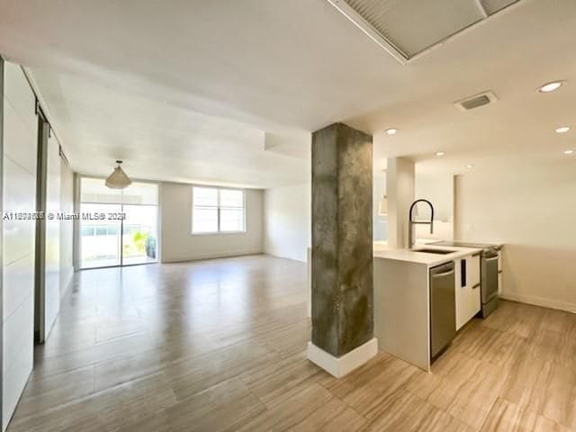 Photo - 10000 W Bay Harbor Dr