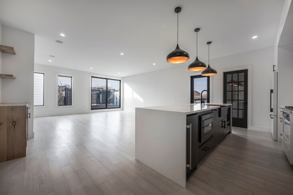 Photo - 14 B Geneva St Unidad 1