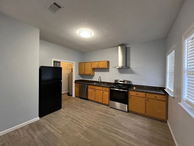 Willow Tree Apartments