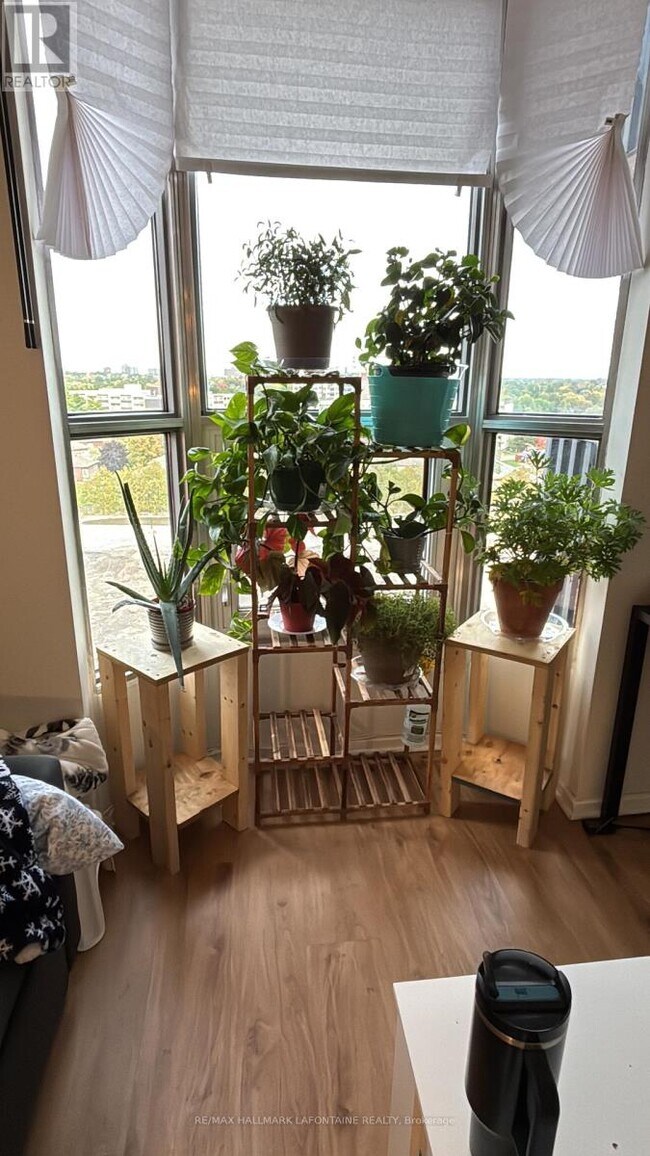 Photo - 2951 Riverside Dr. Unit 905