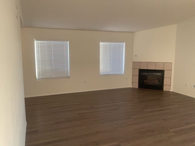 Building Photo - 10428 Pamplona St NW Rental