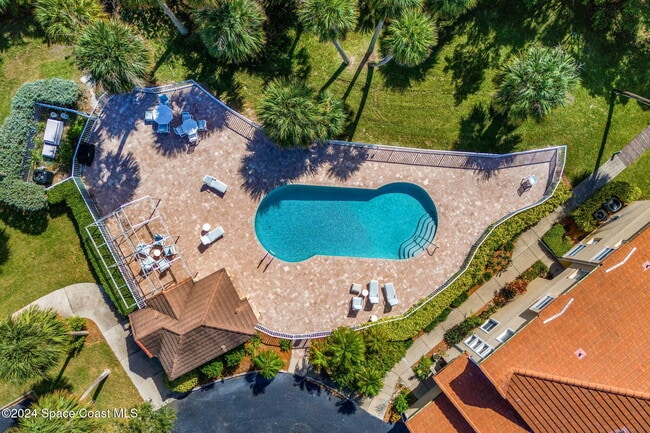 Photo - 117 Caledonia Dr