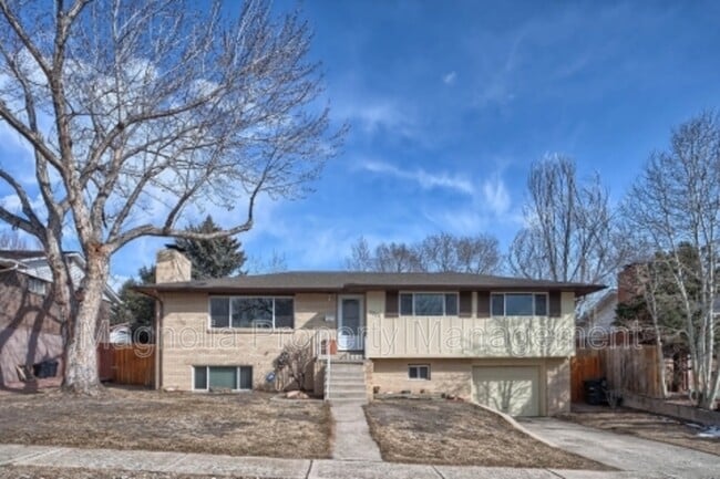 Building Photo - 2021 Snyder Ave