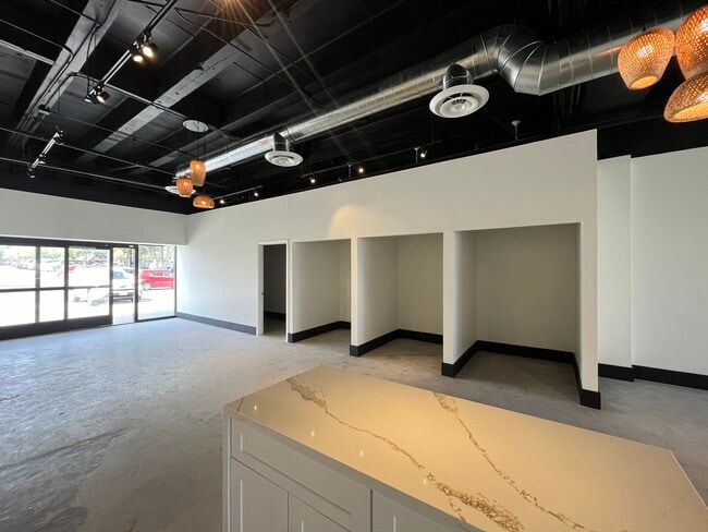 Photo - 570 W 4th St Unit 106