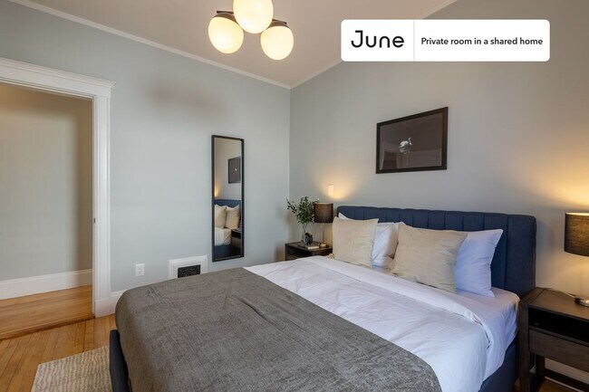 Photo - Room in Shared 4 bed/2 bath home Unidad B