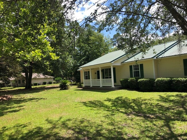 Photo - Charming Georgia Retreat: Spacious 3BD/2BA...