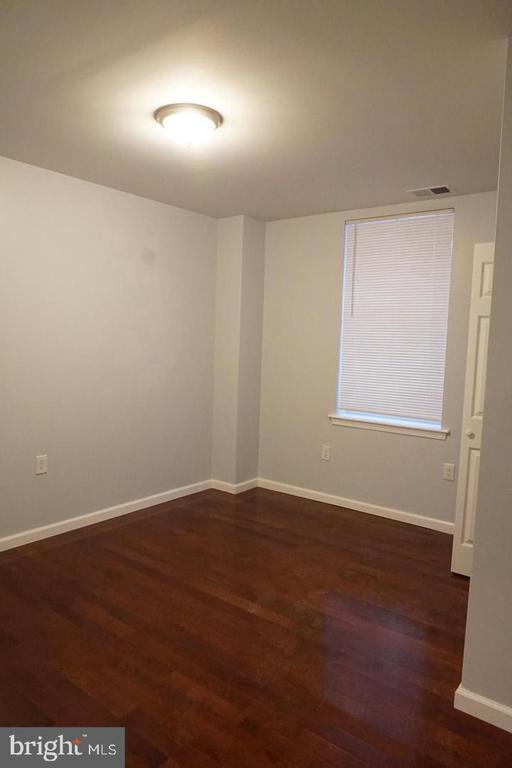 Photo - 4945 Chestnut St Unit 2ND FL