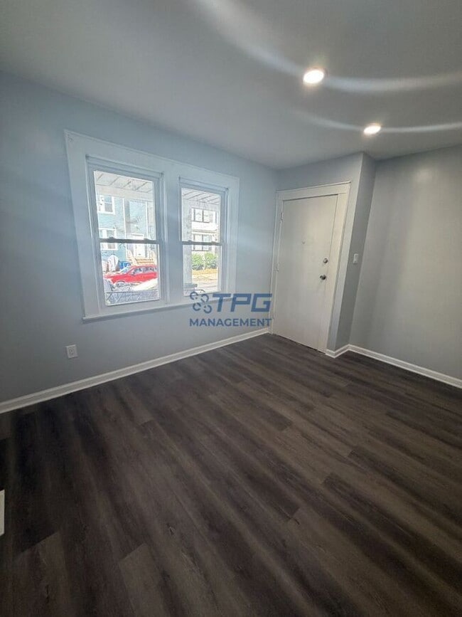 Photo - 134 Dewey St Unit 1