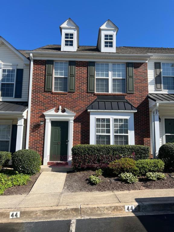 Photo - 44 Spring Crossing Cir