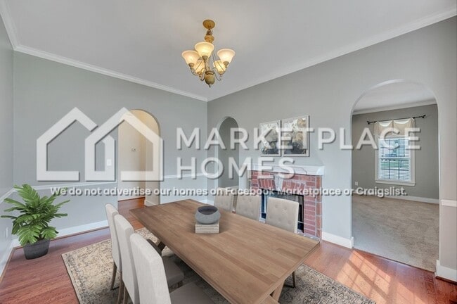 Photo - 4662 Nicholas Dr