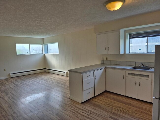 Photo - 2068 Townsend Rd Unit 5