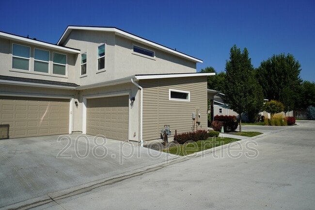 Photo - 38 E Ranch Dr