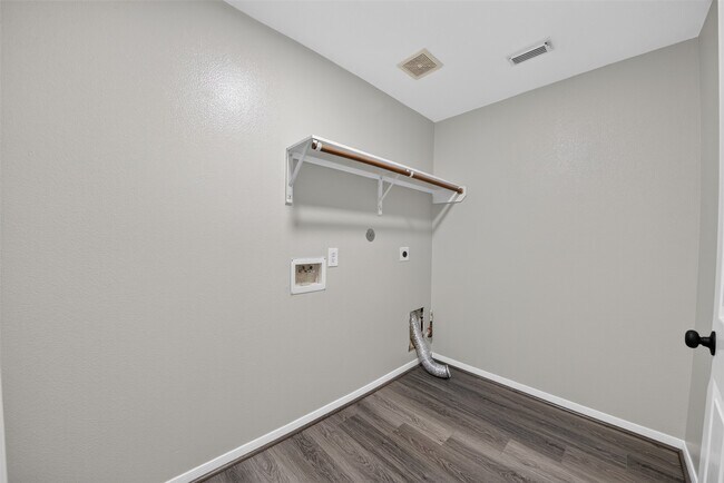 Photo - 15506 Fir Woods Ln