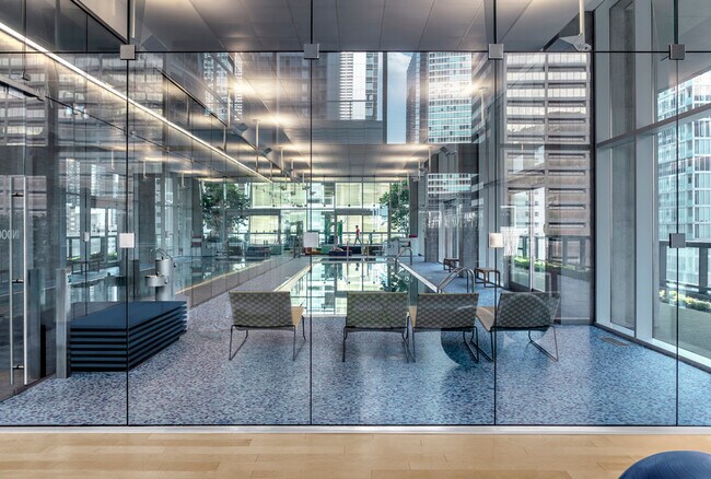 Photo - Optima Signature