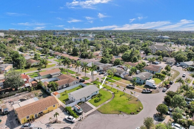 Photo - 1210 SW 10th Terrace