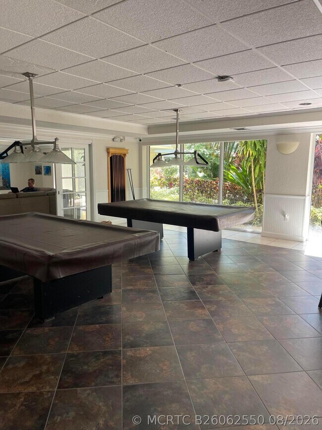 1515 E Broward Blvd Unit 221