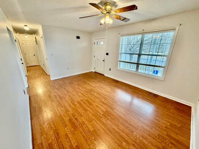 Photo - 60 Jetta Cir