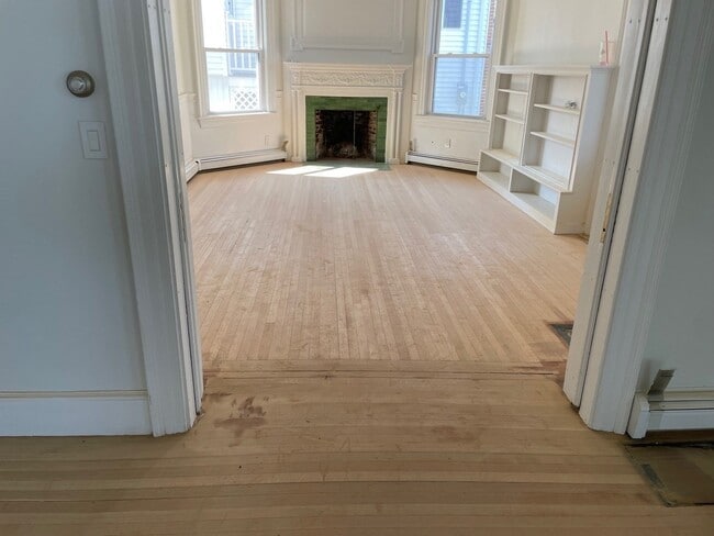 15 Deer Cove St Unit 1