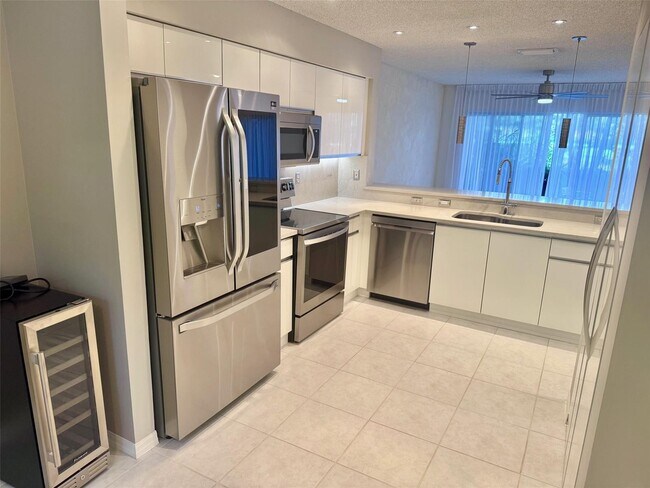 Photo - 1654 SW 109th Ter