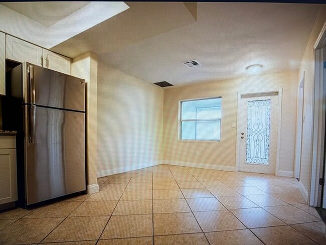 Photo - 4604 Normandy Dr