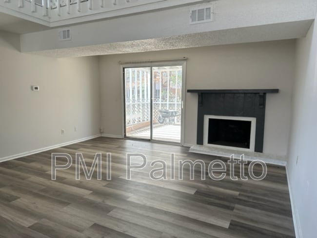 Photo - 106 Temple Walk Rd