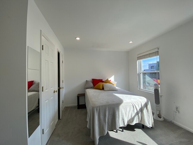 Photo - 1327 Belmont St NW Unit Rm# 1