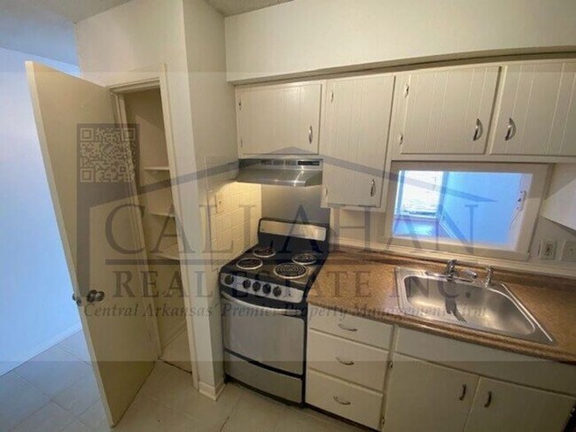 Photo - Mid Town 1 Bedroom