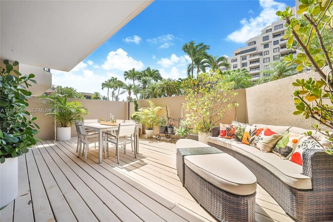 Photo - 251 Crandon Blvd Unidad 136