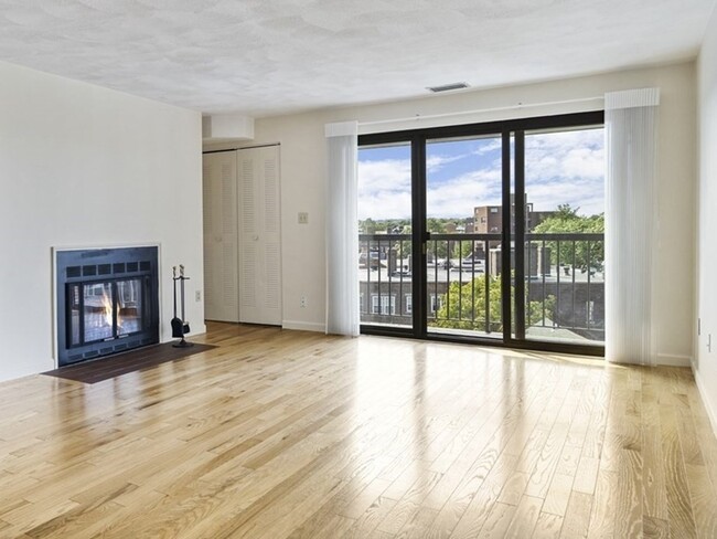 Photo - 1600 Massachusetts Ave Condo Unit 806