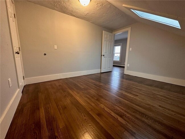 Photo - 30 Hawthorne St