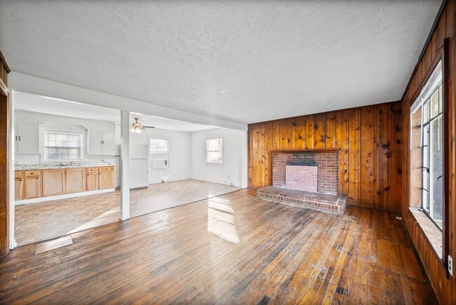 Photo - Lafayette Road-420 Unit 420A