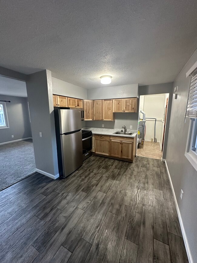 Photo - 1040 Bowerman Dr. Unit 1