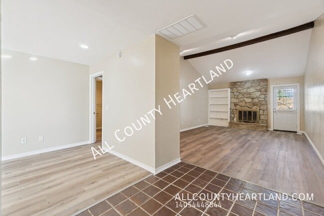 Photo - 3209 Castle Rock Rd