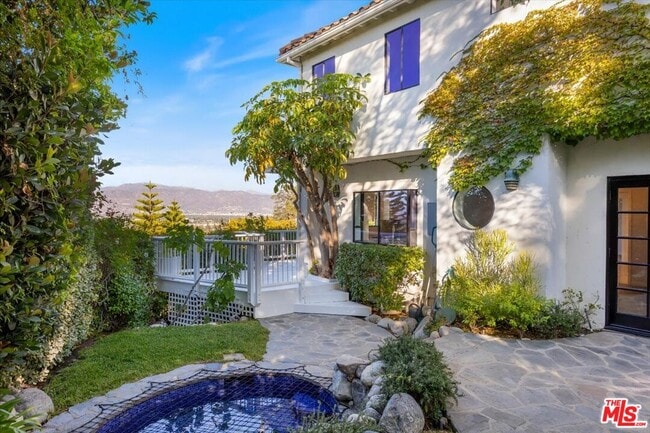 Photo - 3630 Roberts View Pl