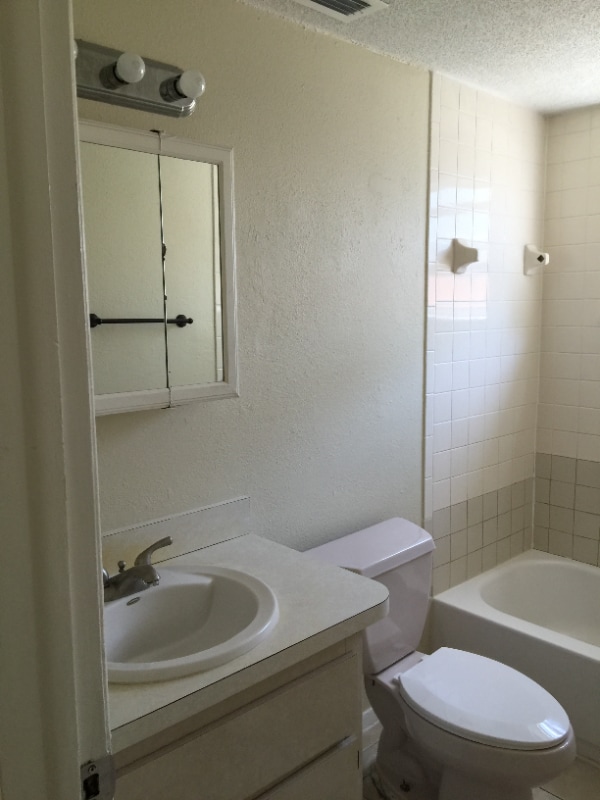 Photo - 5712 Quist Dr