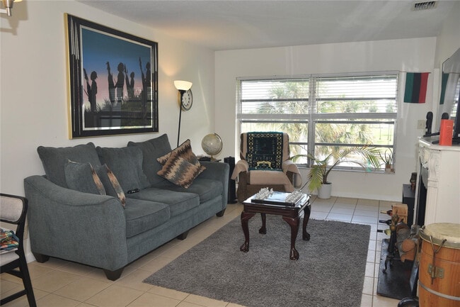 Photo - 7807 Golf Cir Dr Unit 306