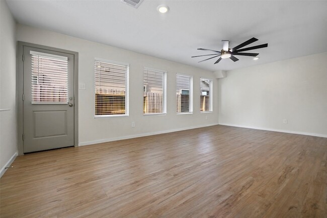 Photo - 17722 Grv Hl Dr