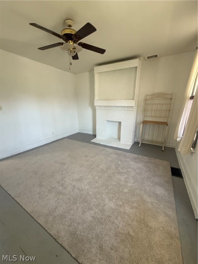 Photo - 413 Fairbanks St