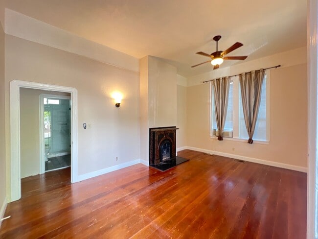 Photo - Downtown Benicia Remodeled Saltbox