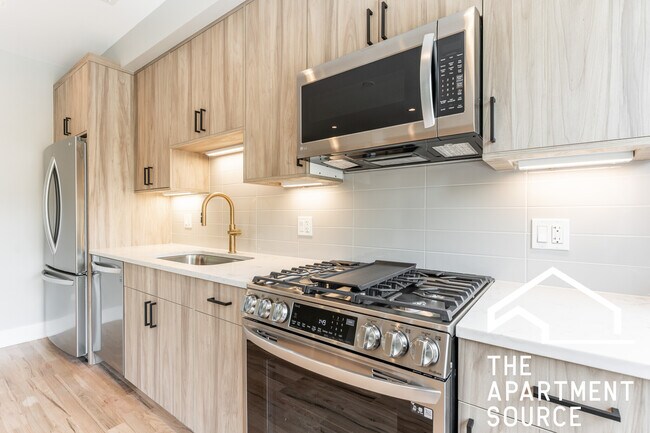 Photo - 2537 N Campbell Ave Unidad 3