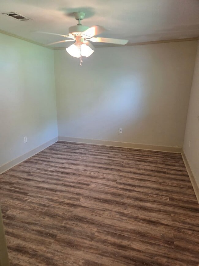 Photo - 1757 Southland Ct