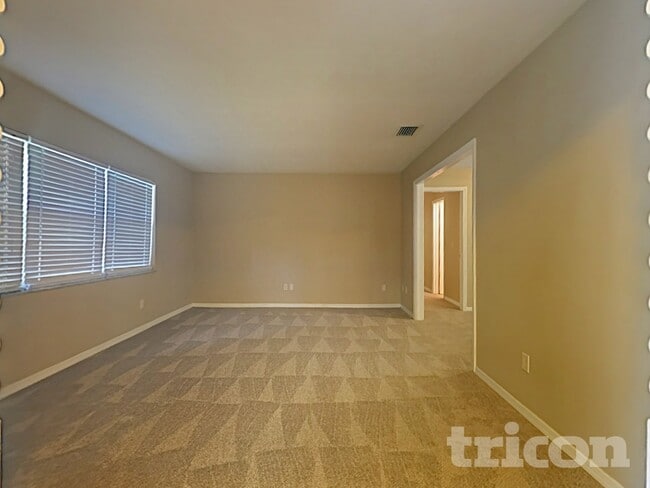1017 Kay Jean Dr