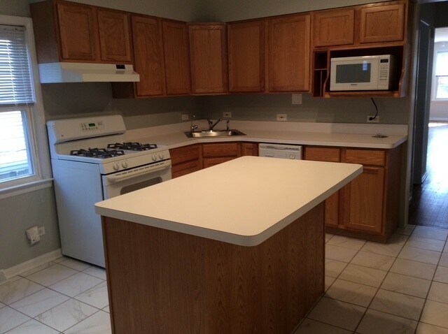 Photo - 3846 N Janssen Ave