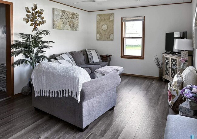 Photo - 531 N Adams St