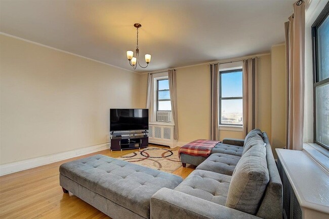 Photo - 2600 John F. Kennedy Blvd Unit 8L