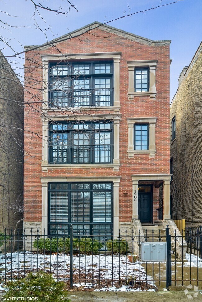 Building Photo - 1908 N Sheffield Ave Unit 2 Rental