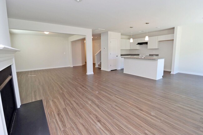 Photo - Beautiful Home in PRIME Lexington location!